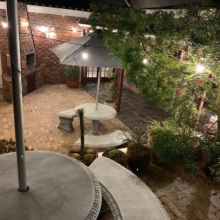 Green Pastures Guesthouse Джордж Екстер'єр фото