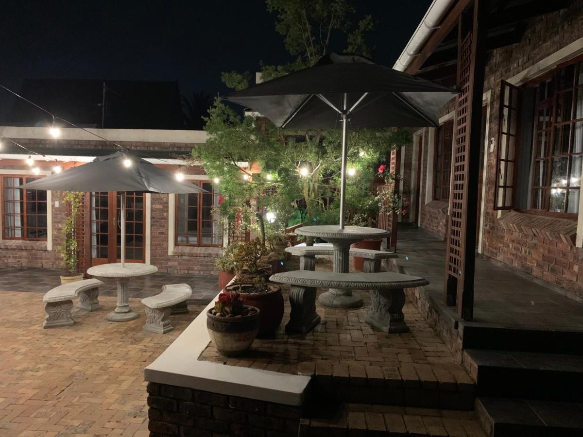 Green Pastures Guesthouse Джордж Екстер'єр фото